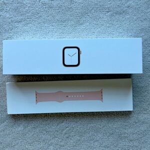 Apple Watch and band empty case